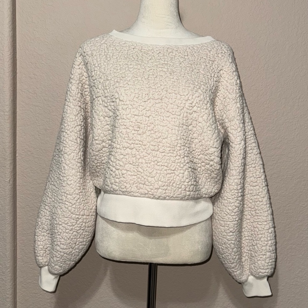Express Cream Textured Women's Sweater size M